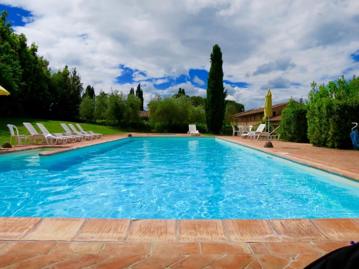 2-br 1 Bath Abode With 2 Ac Units In The Chianti Hills!